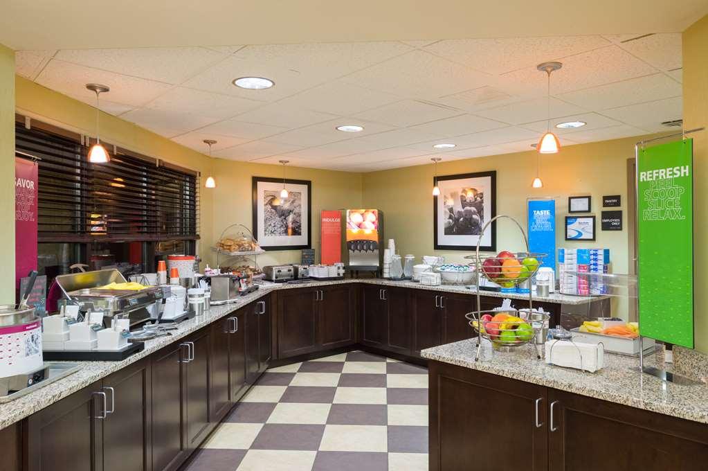 Larkspur Landing Carlisle Otel Restoran fotoğraf